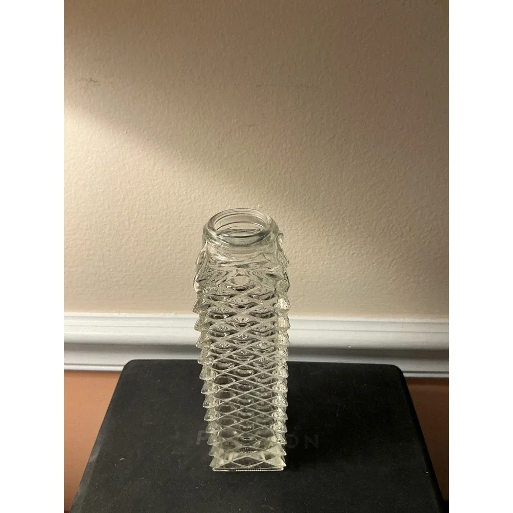 Vintage 1979 FTD Clear Textured Diamond Pattern Glass Bud Vase Square Base Retro